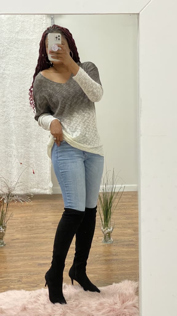 Veve light weight knit blouse